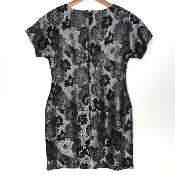 ❌SOLD❌Banana Republic Floral Metallic  Dress - Picture 5 of 7